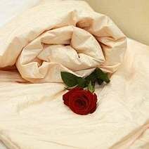 Одеяло Elisabette Элит облегченное персиковое "Эсмеральда"