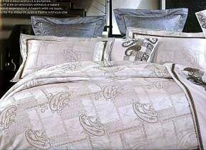Постельное белье 2-х спальное (евро) из жаккарда с орнаментом